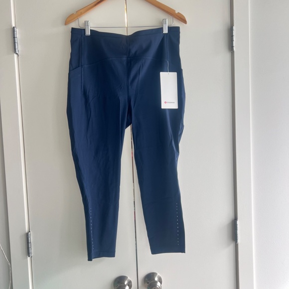 Swift speed HR Crops 23" NWT size 14 - Picture 7 of 7